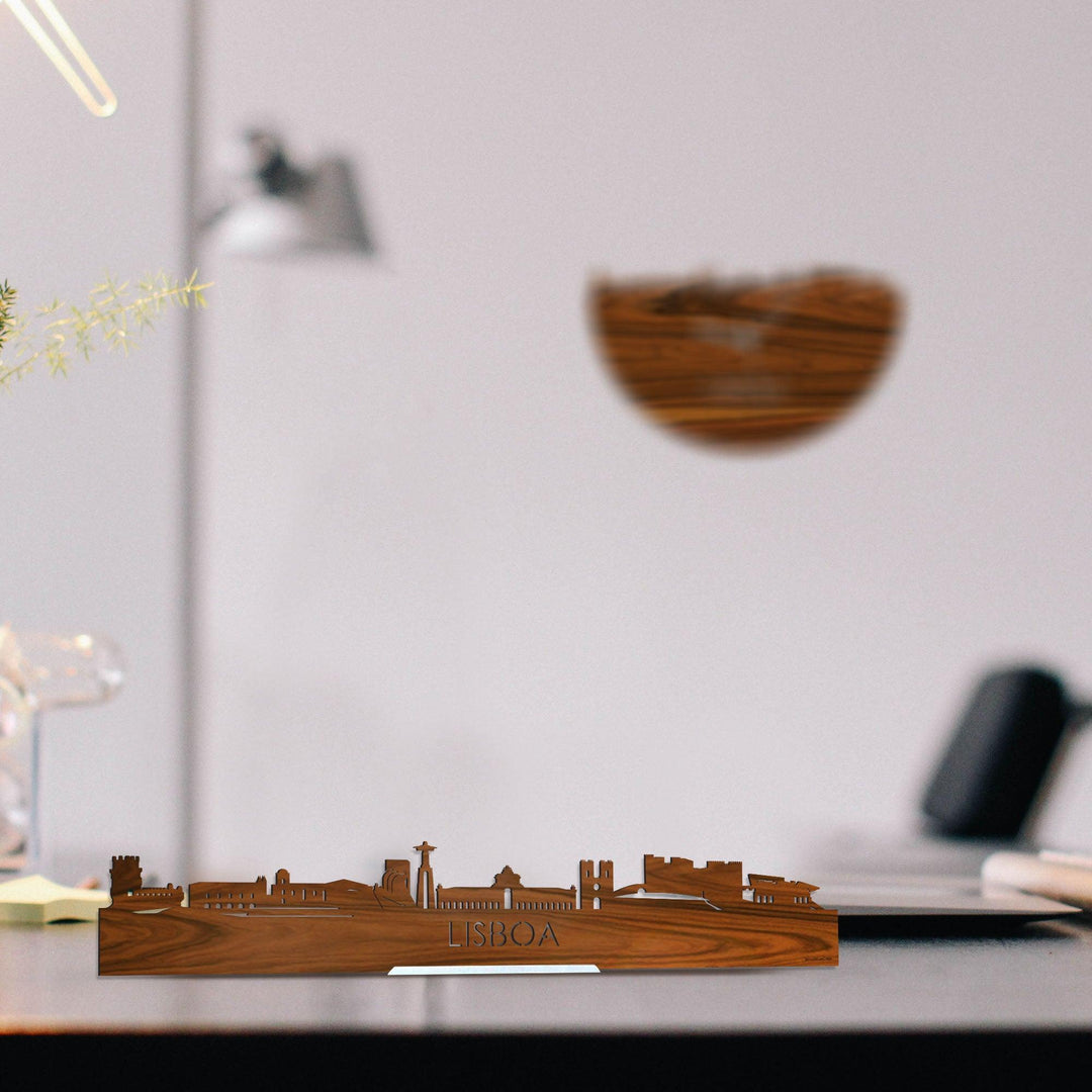 Standing Skyline Lisboa Palissander houten cadeau decoratie relatiegeschenk van WoodWideCities