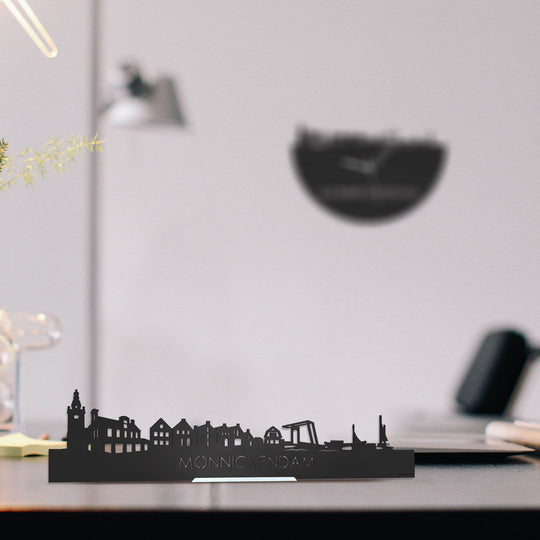 Standing Skyline Monnickendam Zwart houten cadeau decoratie relatiegeschenk van WoodWideCities