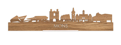 Standing Skyline Mons Eiken