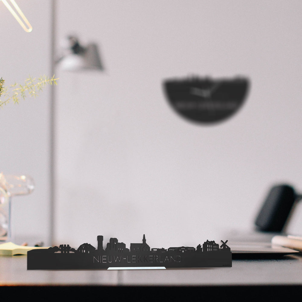 Standing Skyline Nieuw-Lekkerland Zwart houten cadeau decoratie relatiegeschenk van WoodWideCities