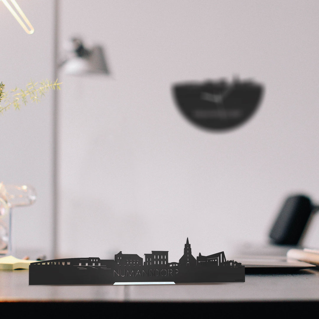 Standing Skyline Numansdorp Zwart houten cadeau decoratie relatiegeschenk van WoodWideCities