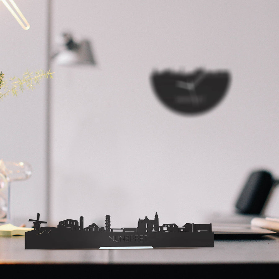 Standing Skyline Nunspeet Zwart houten cadeau decoratie relatiegeschenk van WoodWideCities