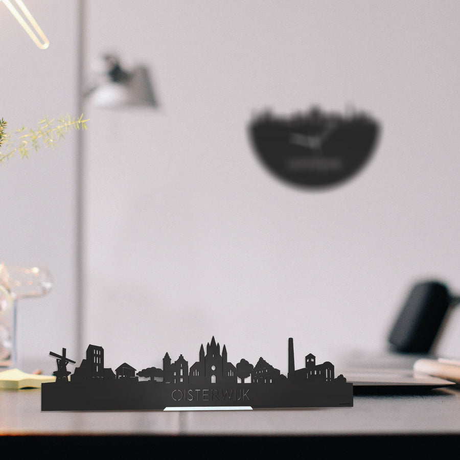 Standing Skyline Oisterwijk Zwart houten cadeau decoratie relatiegeschenk van WoodWideCities