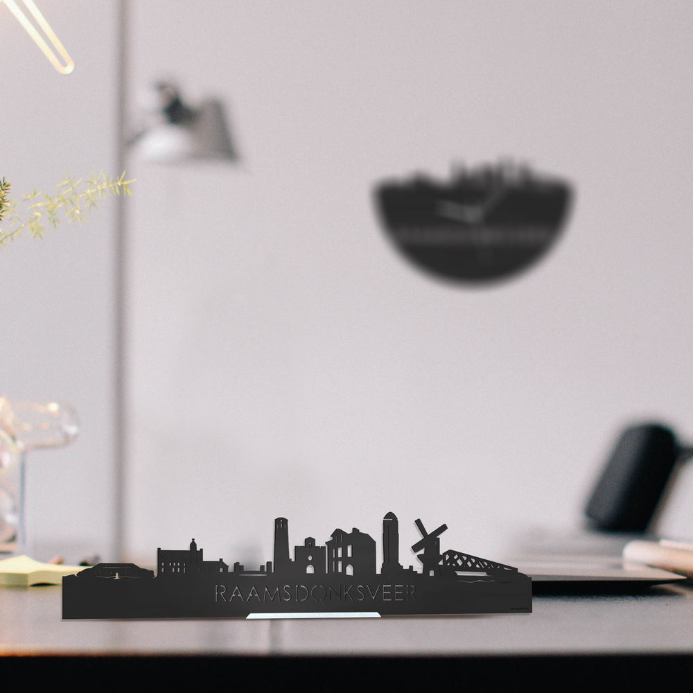 Standing Skyline Raamsdonksveer Zwart houten cadeau decoratie relatiegeschenk van WoodWideCities