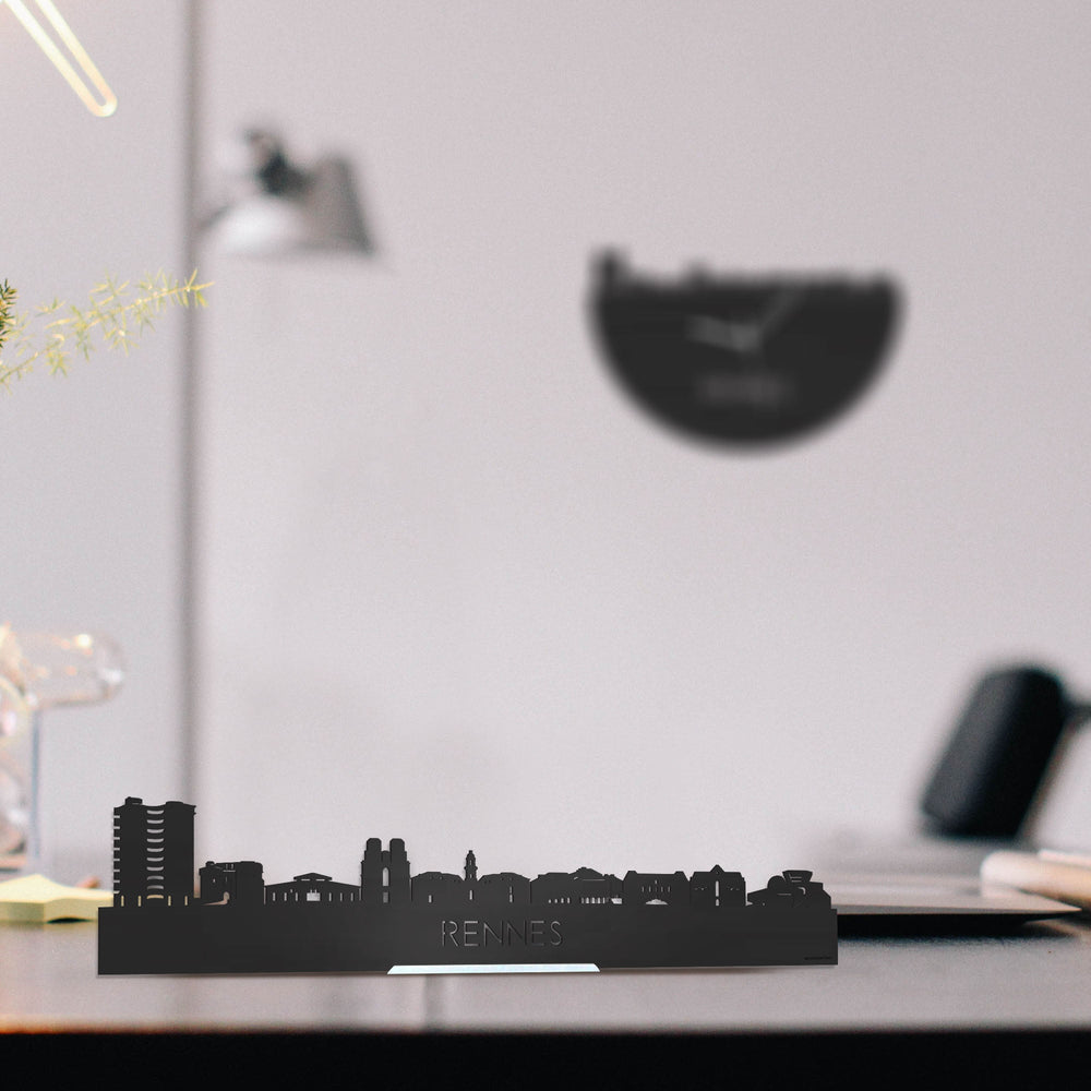 Standing Skyline Rennes Zwart houten cadeau decoratie relatiegeschenk van WoodWideCities
