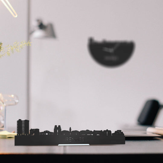 Standing Skyline Rennes Zwart houten cadeau decoratie relatiegeschenk van WoodWideCities