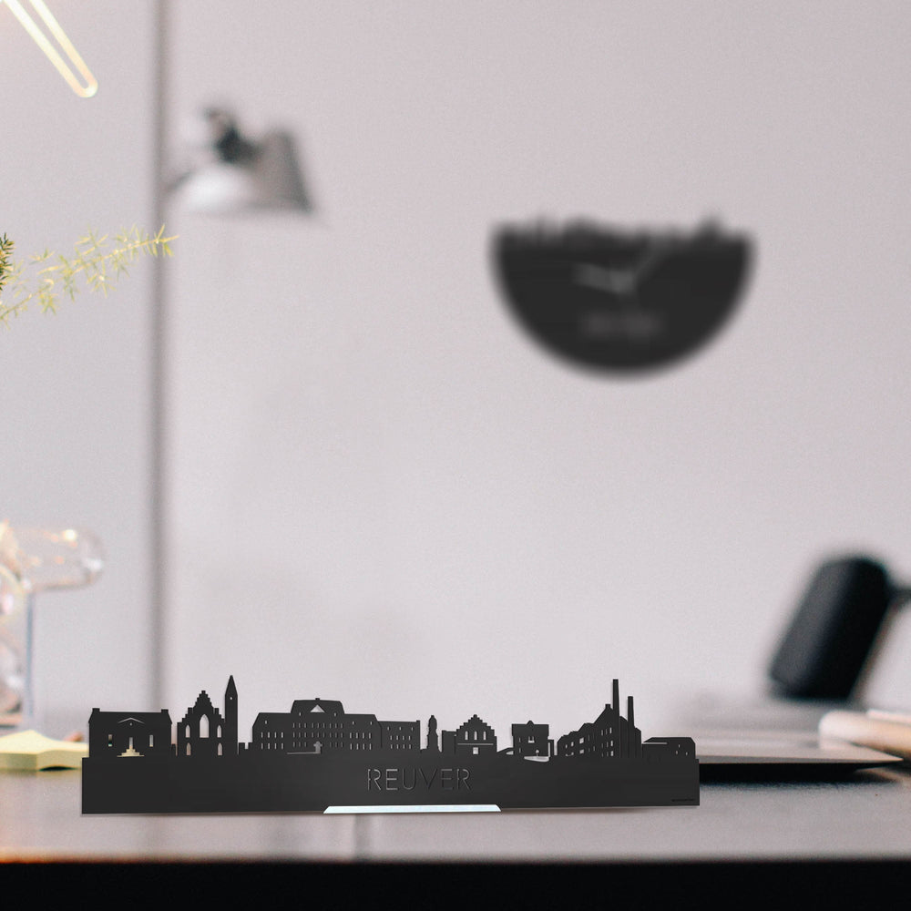 Standing Skyline Reuver Zwart houten cadeau decoratie relatiegeschenk van WoodWideCities