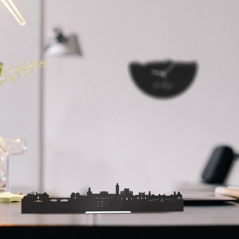 Standing Skyline Sevilla Zwart houten cadeau decoratie relatiegeschenk van WoodWideCities