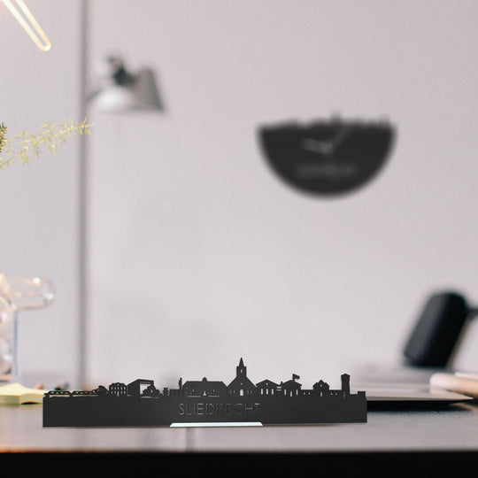 Standing Skyline Sliedrecht Zwart houten cadeau decoratie relatiegeschenk van WoodWideCities