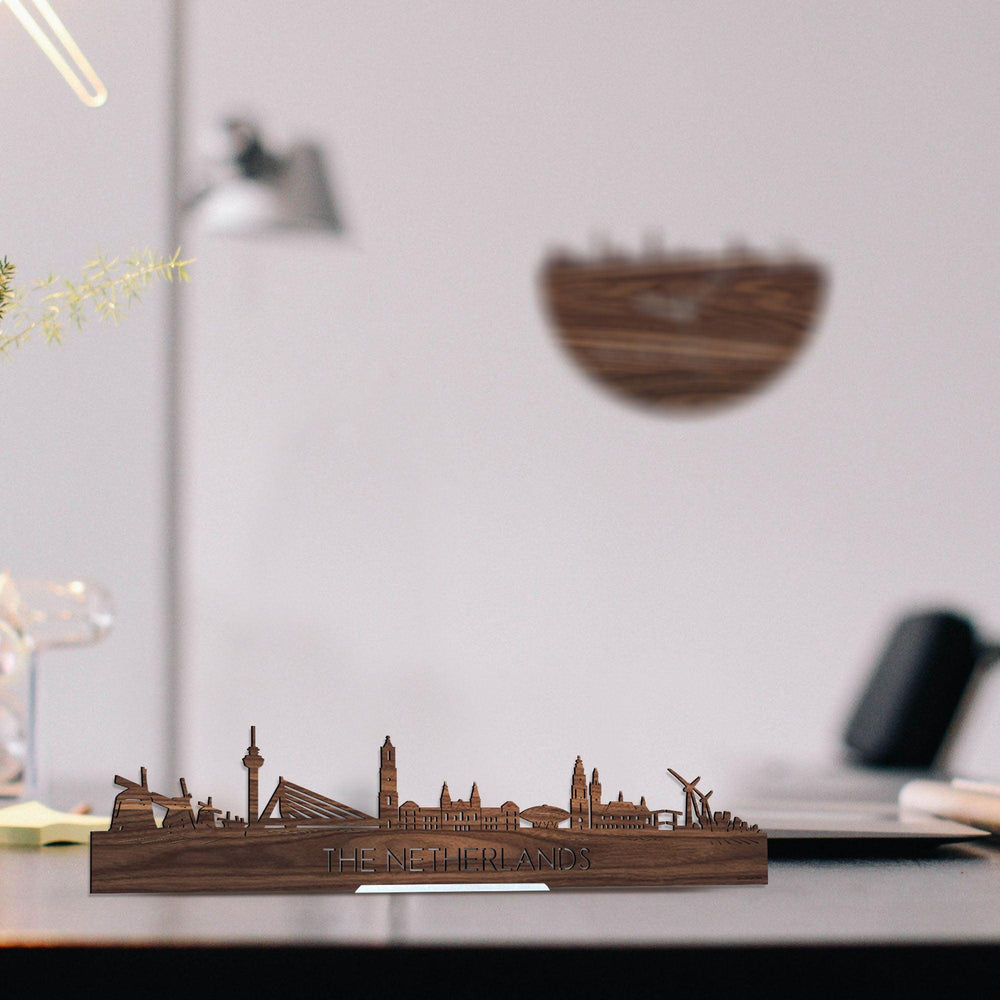 Standing Skyline The Netherlands Noten houten cadeau decoratie relatiegeschenk van WoodWideCities