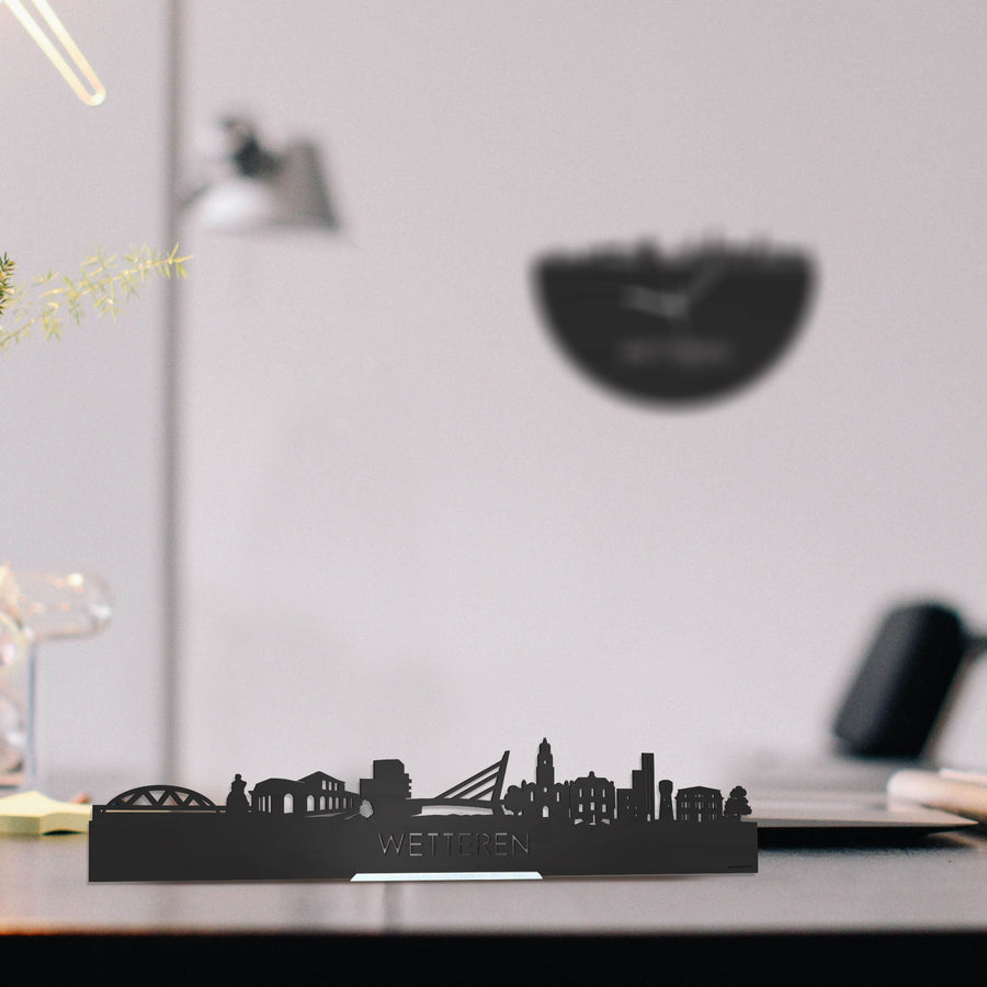 Standing Skyline Wetteren Zwart houten cadeau decoratie relatiegeschenk van WoodWideCities