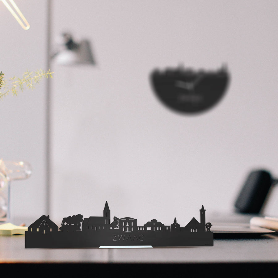 Standing Skyline Zwaag Zwart houten cadeau decoratie relatiegeschenk van WoodWideCities