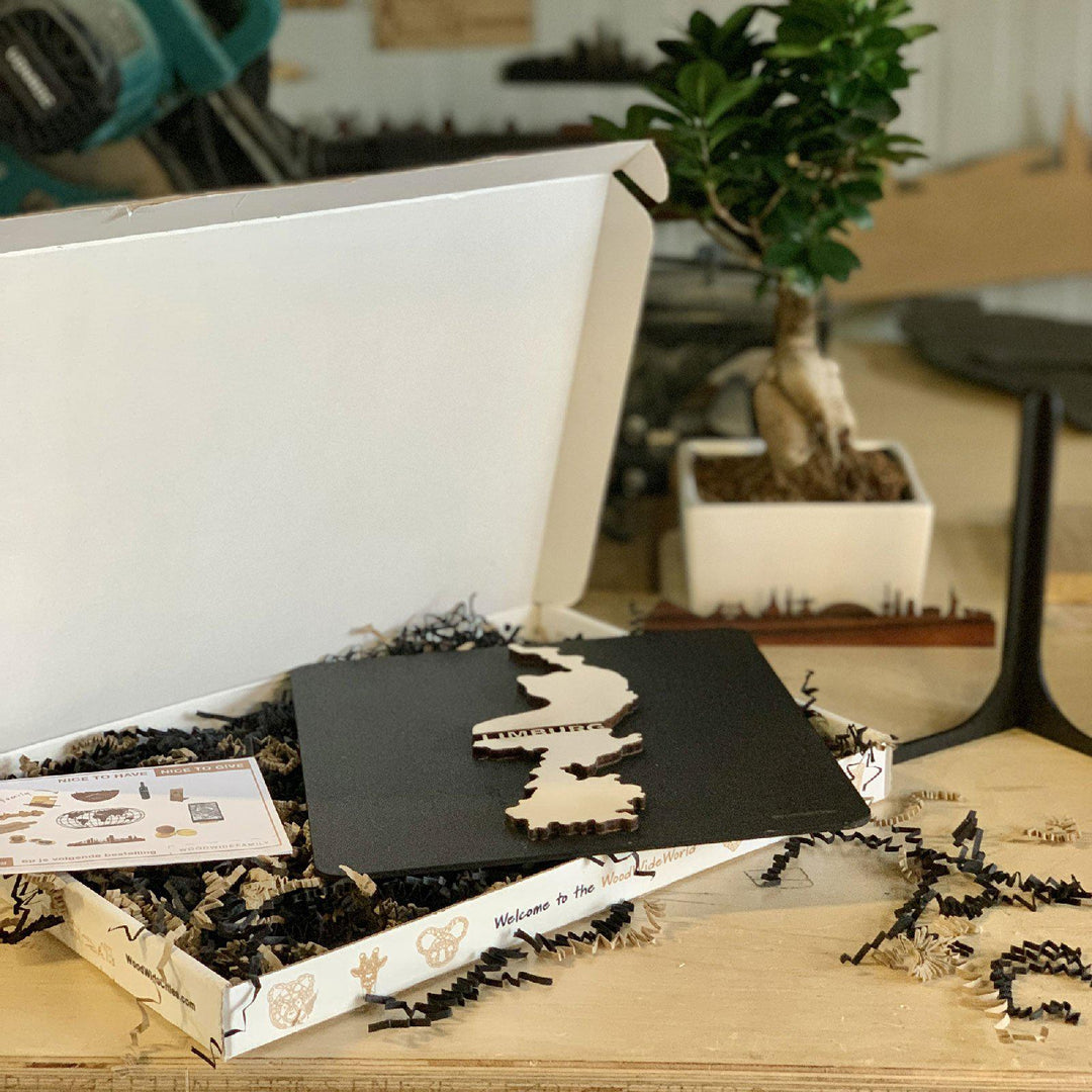 Provincie Limburg Black houten cadeau decoratie relatiegeschenk van WoodWideCities