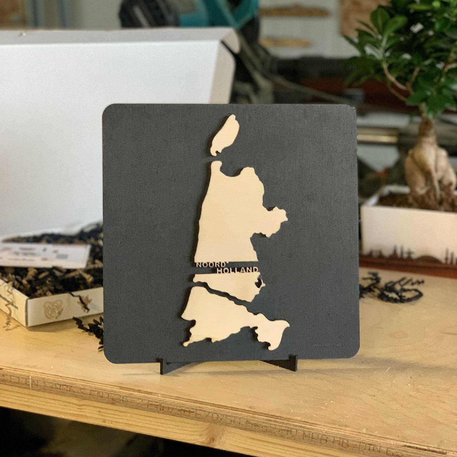 Provincie Noord-Holland Black houten cadeau decoratie relatiegeschenk van WoodWideCities
