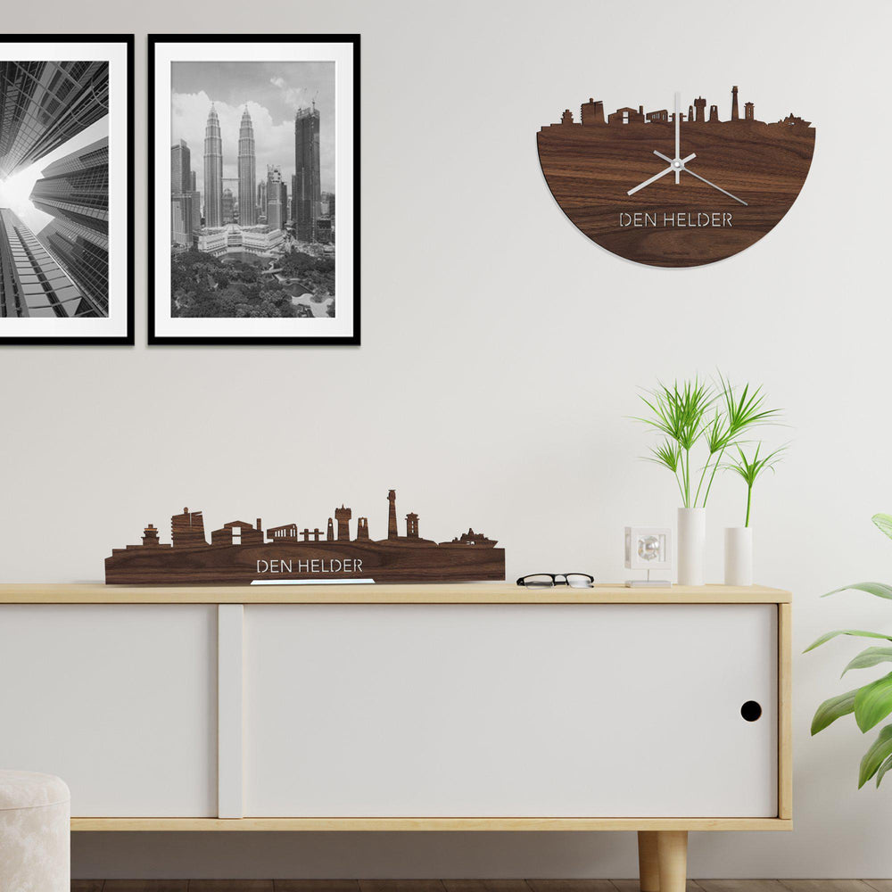 Skyline Klok Den Helder Noten houten cadeau wanddecoratie relatiegeschenk van WoodWideCities