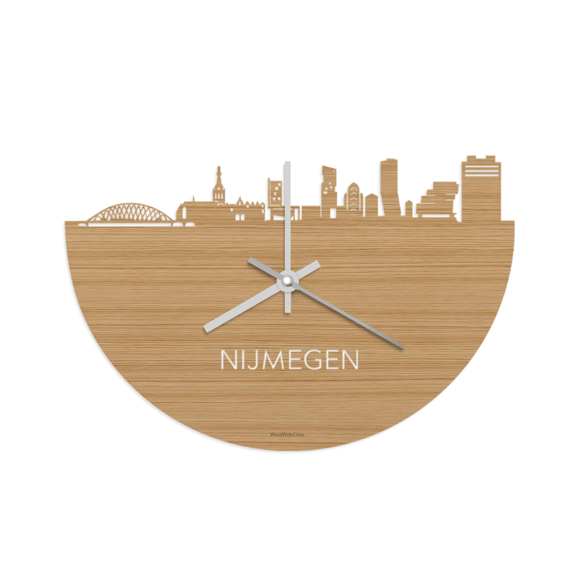 Skyline Klok Nijmegen Bamboe Bamboe  houten cadeau wanddecoratie relatiegeschenk van WoodWideCities