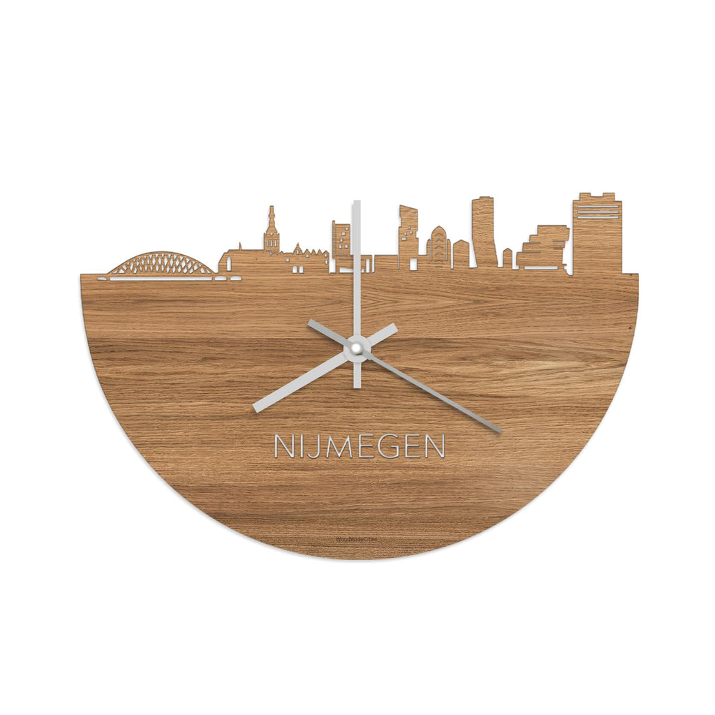 Skyline Klok Nijmegen Eiken houten cadeau wanddecoratie relatiegeschenk van WoodWideCities