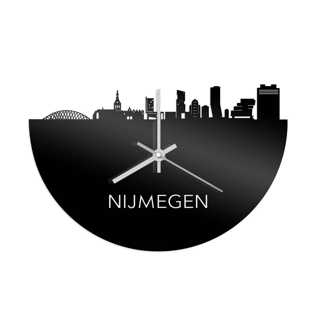 Skyline Klok Nijmegen Zwart glanzend gerecycled kunststof cadeau wanddecoratie relatiegeschenk van WoodWideCities