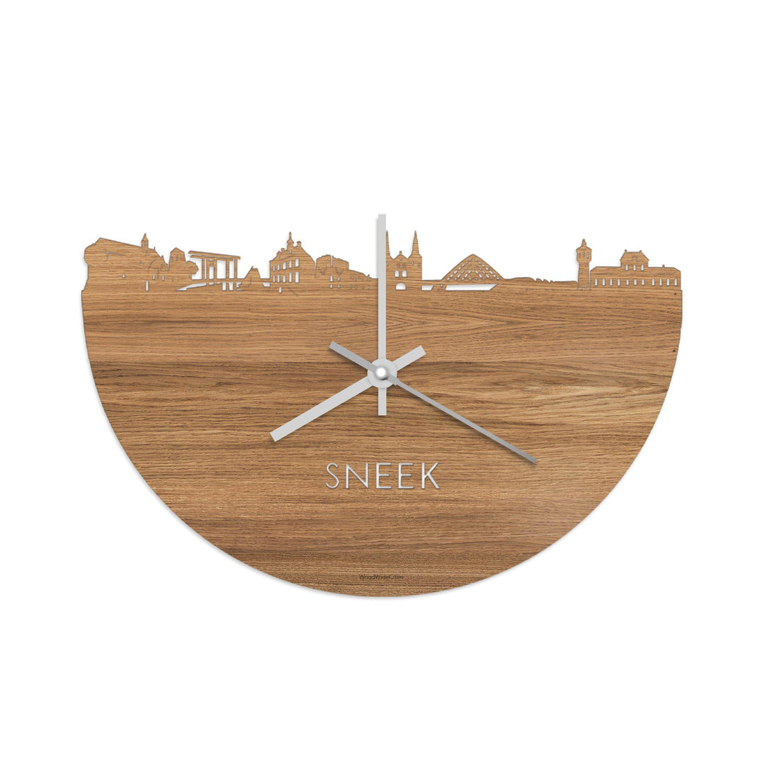 Skyline Klok Sneek Eiken Eiken  houten cadeau wanddecoratie relatiegeschenk van WoodWideCities