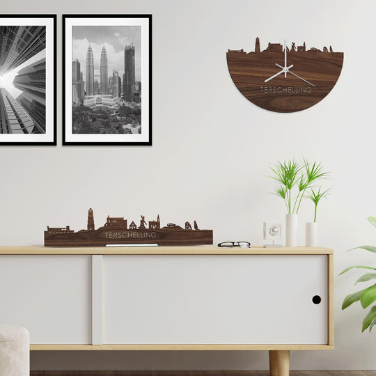 Skyline Klok Terschelling Noten houten cadeau wanddecoratie relatiegeschenk van WoodWideCities
