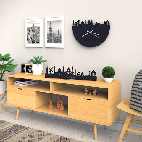 Skyline Klok Waalwijk Black houten cadeau wanddecoratie relatiegeschenk van WoodWideCities