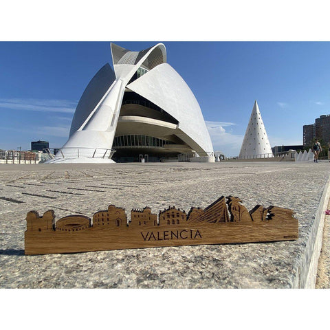 Skyline Magneet Valencia houten cadeau decoratie relatiegeschenk van WoodWideCities
