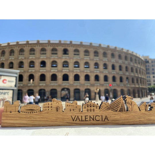 Skyline Magneet Valencia houten cadeau decoratie relatiegeschenk van WoodWideCities