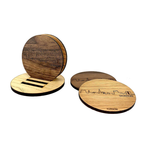 Skyline Onderzetters Groningen Eiken en noten houten cadeau decoratie relatiegeschenk van WoodWideCities