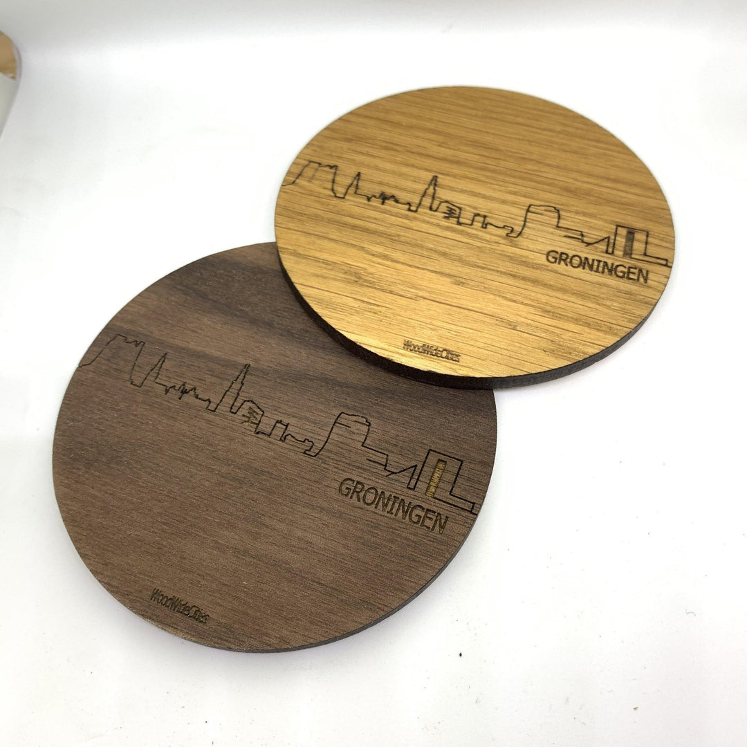 Skyline Onderzetters Groningen Eiken en noten houten cadeau decoratie relatiegeschenk van WoodWideCities