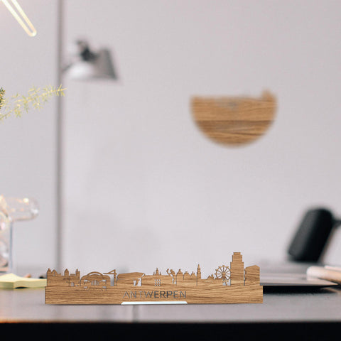 Standing Skyline Antwerpen Eiken houten cadeau decoratie relatiegeschenk van WoodWideCities