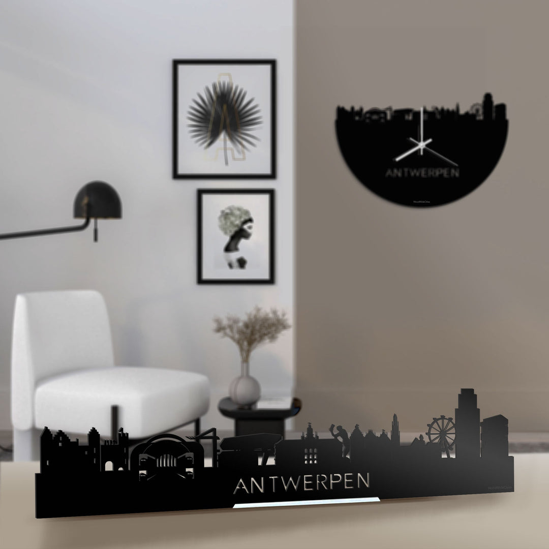 Standing Skyline Antwerpen Zwart glanzend gerecycled kunststof cadeau decoratie relatiegeschenk van WoodWideCities