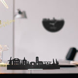 Standing Skyline Brielle Zwart houten cadeau decoratie relatiegeschenk van WoodWideCities