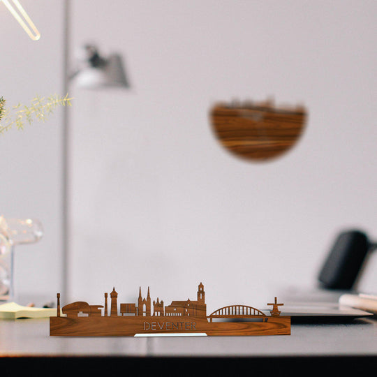 Standing Skyline Deventer Palissander houten cadeau decoratie relatiegeschenk van WoodWideCities