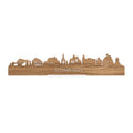 Standing Skyline Edinburgh Eiken