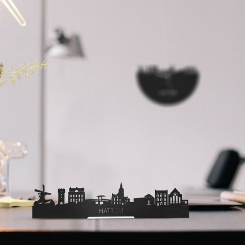 Standing Skyline Hattem Zwart houten cadeau decoratie relatiegeschenk van WoodWideCities