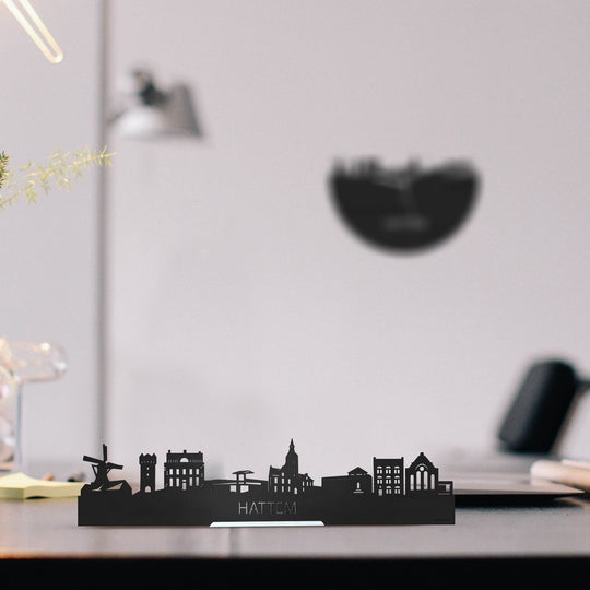 Standing Skyline Hattem Zwart houten cadeau decoratie relatiegeschenk van WoodWideCities