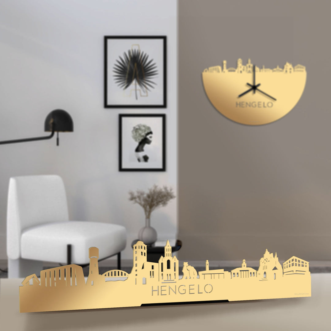 Standing Skyline Hengelo Metallic Goud gerecycled kunststof cadeau decoratie relatiegeschenk van WoodWideCities