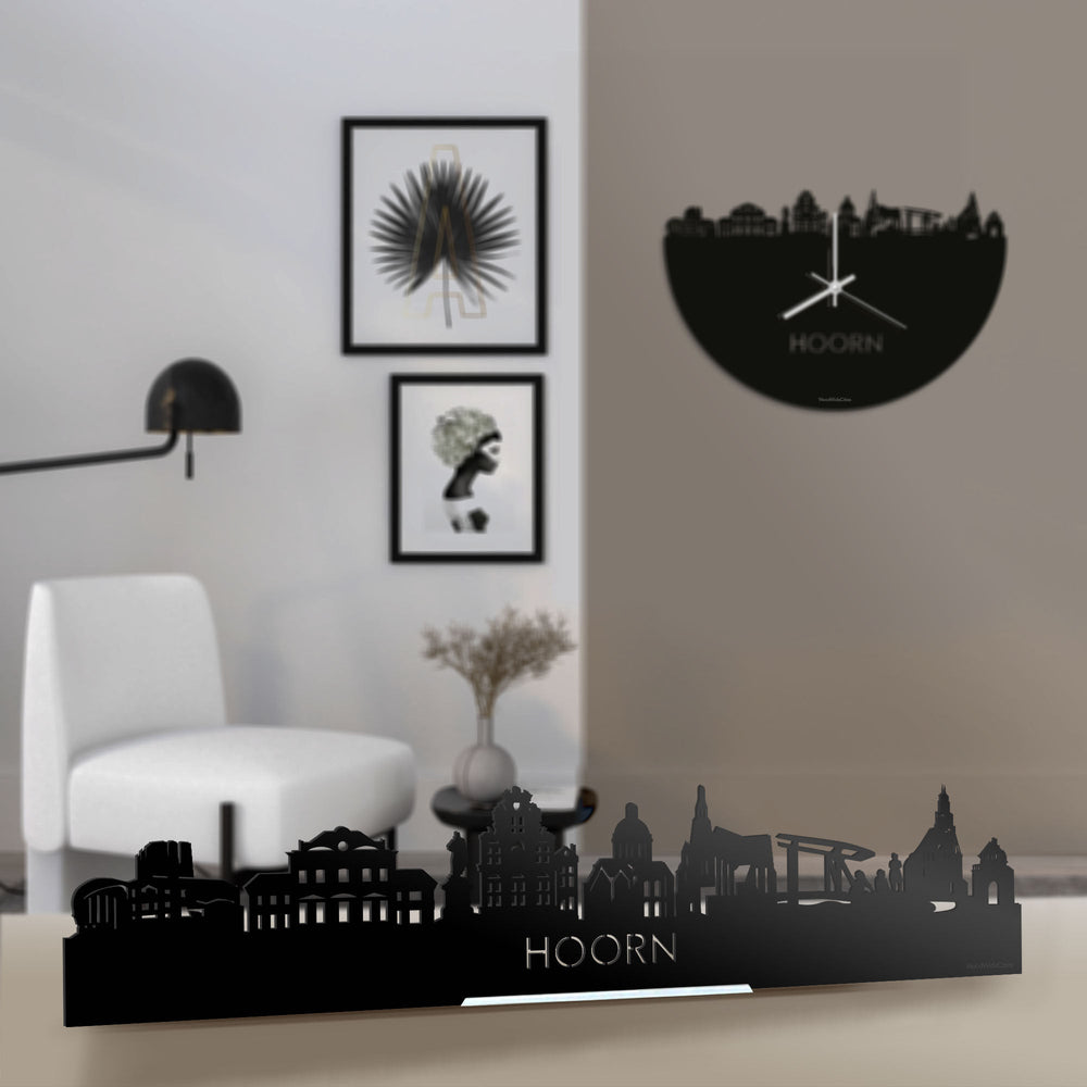 Standing Skyline Hoorn Zwart glanzend gerecycled kunststof cadeau decoratie relatiegeschenk van WoodWideCities