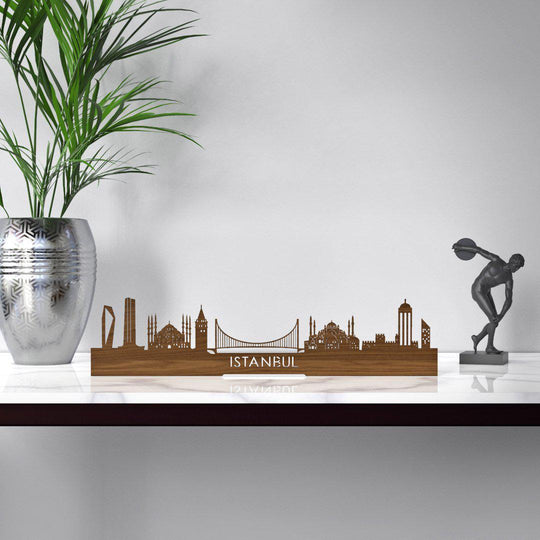 Standing Skyline Istanbul Noten houten cadeau decoratie relatiegeschenk van WoodWideCities