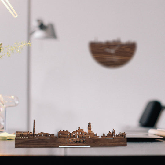 Standing Skyline Lemmer Noten houten cadeau decoratie relatiegeschenk van WoodWideCities