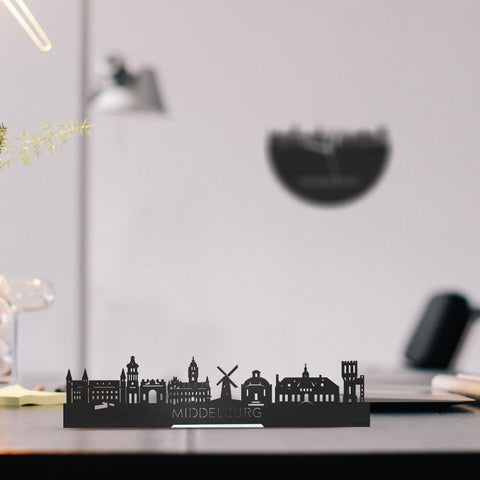 Standing Skyline Middelburg Zwart houten cadeau decoratie relatiegeschenk van WoodWideCities