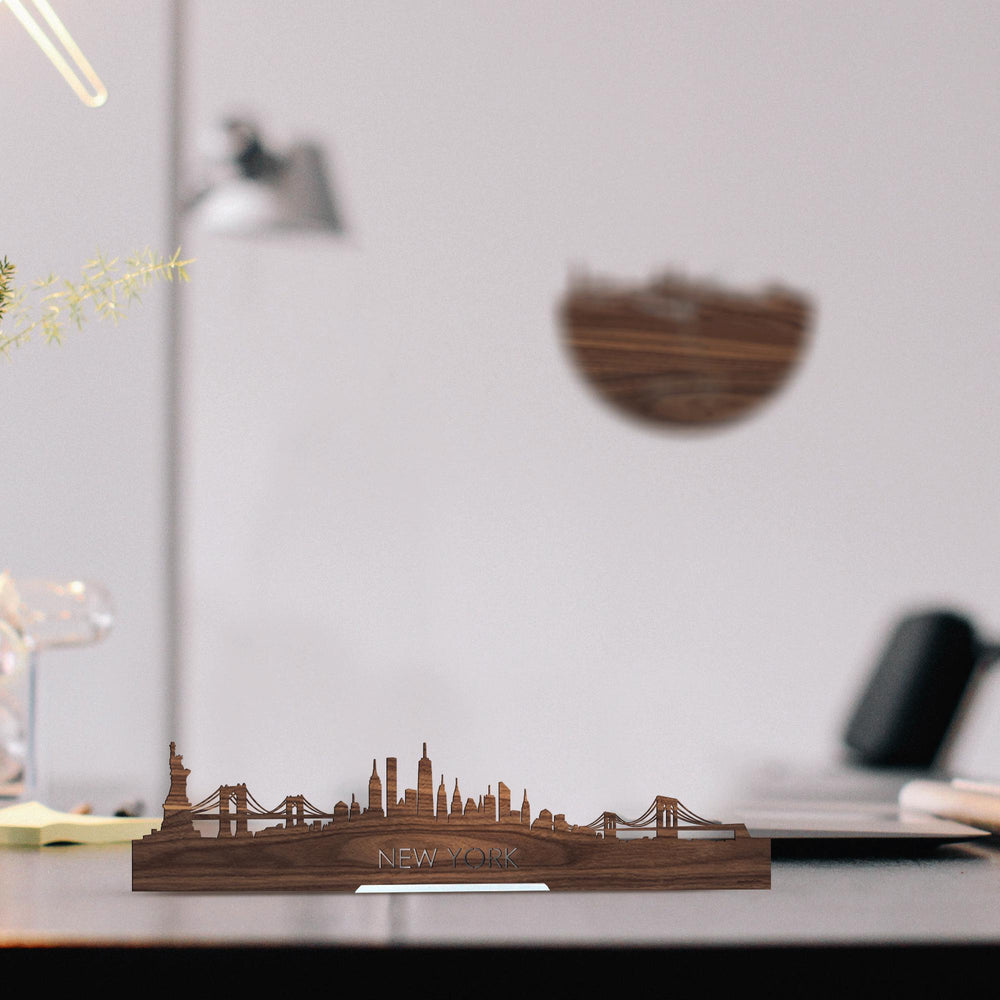 Standing Skyline New York Noten houten cadeau decoratie relatiegeschenk van WoodWideCities