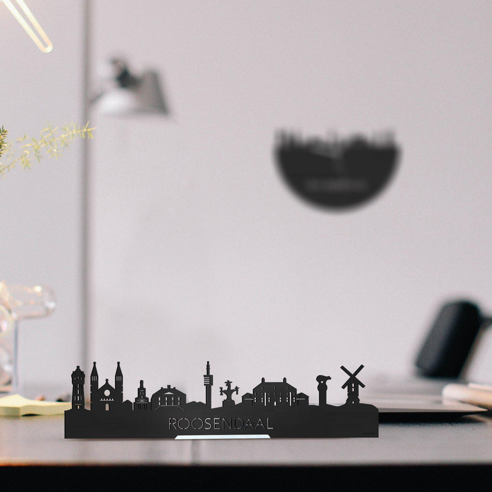 Standing Skyline Roosendaal Black houten cadeau decoratie relatiegeschenk van WoodWideCities