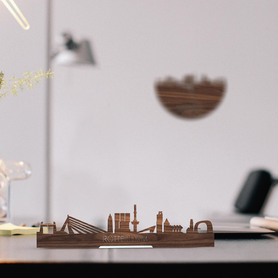 Standing Skyline Rotterdam Noten houten cadeau decoratie relatiegeschenk van WoodWideCities