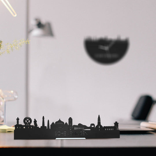 Standing Skyline Scheveningen Zwart houten cadeau decoratie relatiegeschenk van WoodWideCities