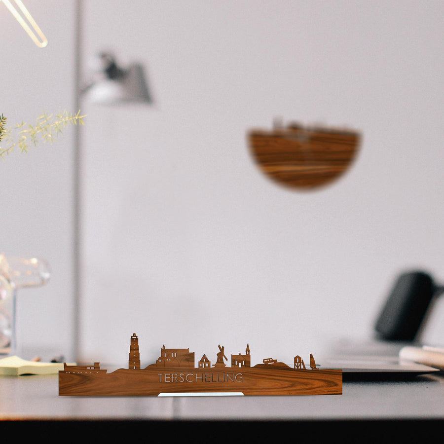 Standing Skyline Terschelling Palissander houten cadeau decoratie relatiegeschenk van WoodWideCities