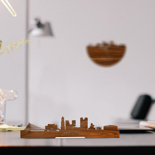 Standing Skyline Utrecht Palissander houten cadeau decoratie relatiegeschenk van WoodWideCities