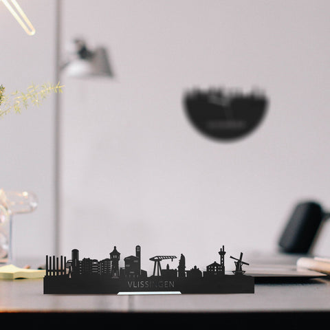 Standing Skyline Vlissingen Zwart houten cadeau decoratie relatiegeschenk van WoodWideCities