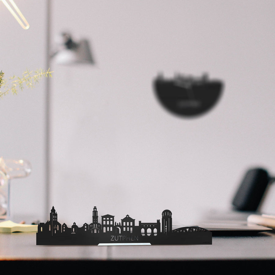 Standing Skyline Zutphen Zwart houten cadeau decoratie relatiegeschenk van WoodWideCities